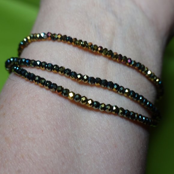 (NWT) Hematite (Green/Rainbow/Gold) Bead Bracelet Stack (3 Bracelets) - Picture 3 of 9